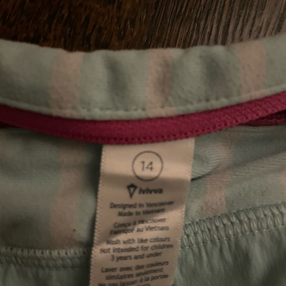 Ivivva Shorts - Picture 4 of 5